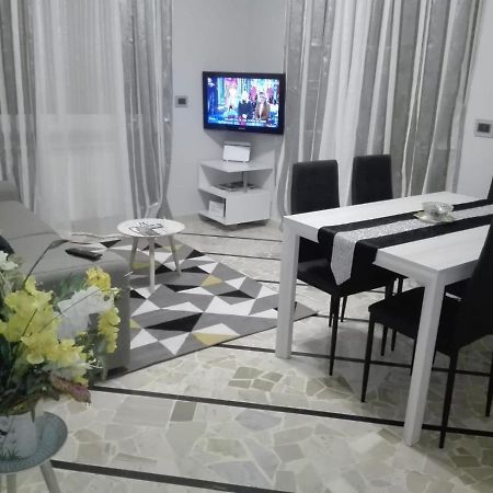 Appartamento Ylli House Sanremo Esterno foto